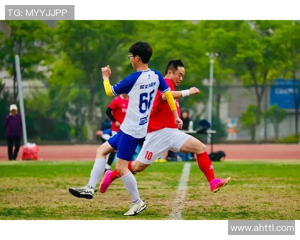 外人如何看待足球明星的精彩瞬间与背后故事视频解析 外人如何看待足球明星的精彩瞬间与背后故事视频解析